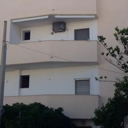 Catona, 23 Appartement